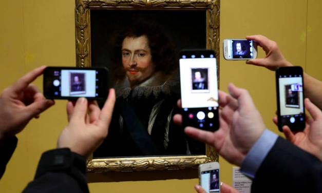 How Craving Attention Makes You Less Creative